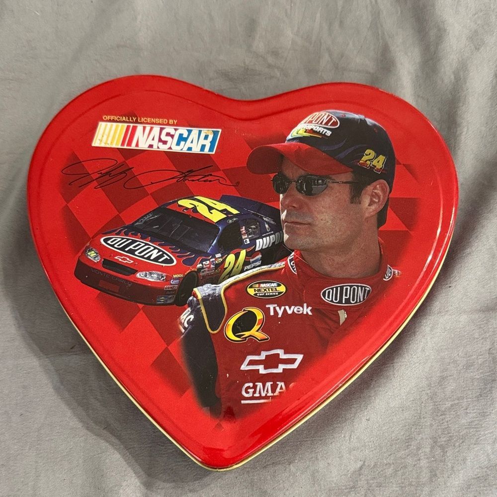 Jeff Gordon NASCAR Heart-Shaped Tin with Racing Design